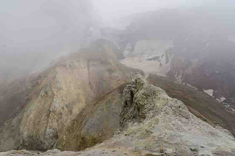 69 - Rusia - Kamchatka - volcan Mutnovsky - interior